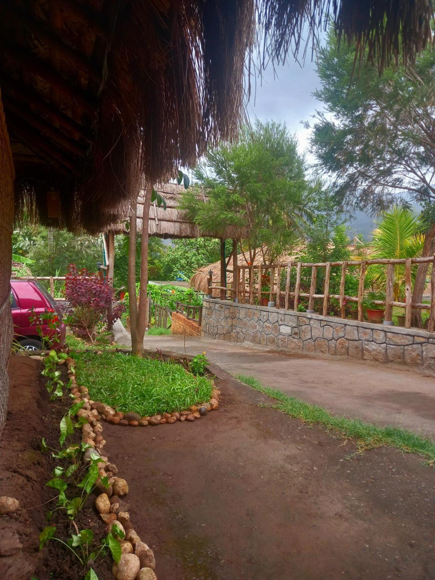 Nature Tones By Brdge Hospitality Maraiyūr Buitenkant foto